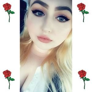 Meet your Posher, Michaela